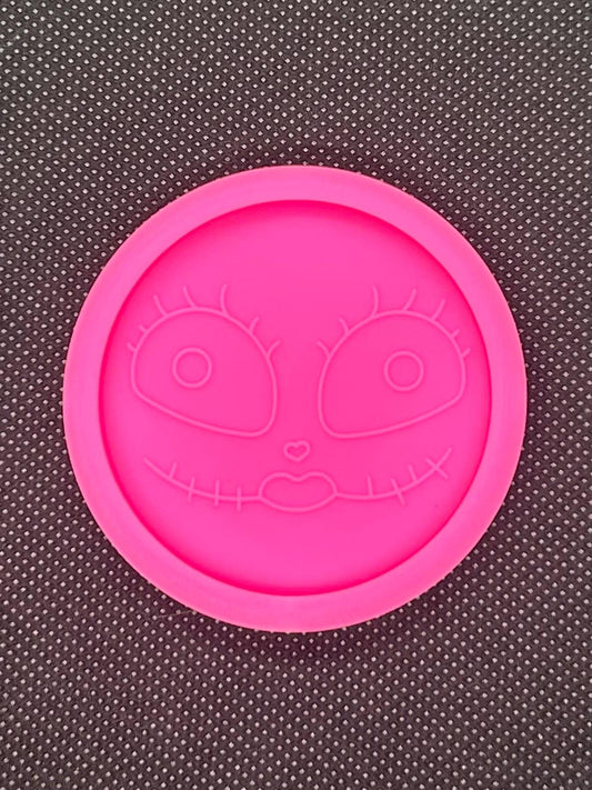 Sally Skelton silicone resin or soap mold